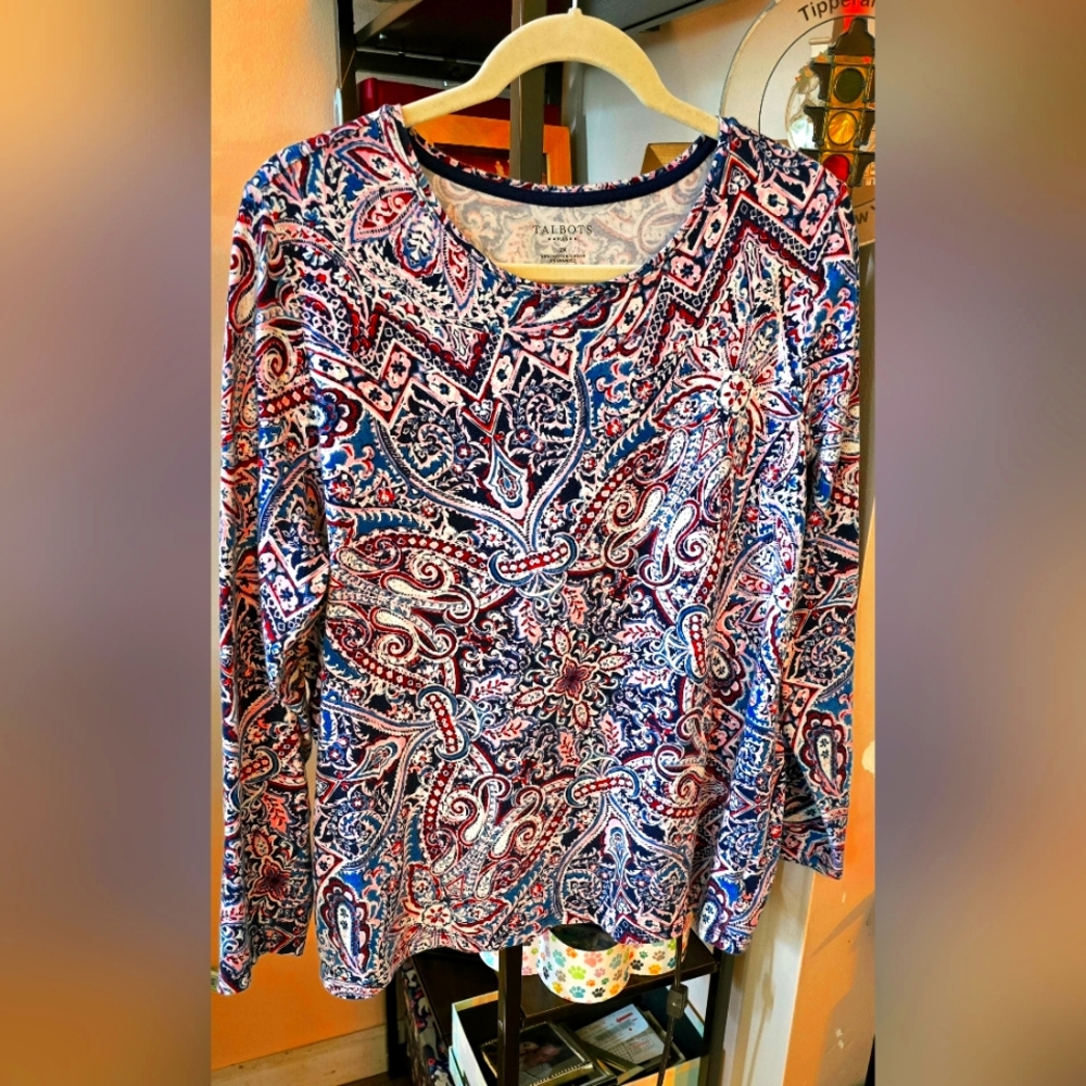 Top, Long Sleeved Pullover